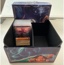 Shimmering Skies - Illumineer's Trove (met 108 kaarten in sleeves)